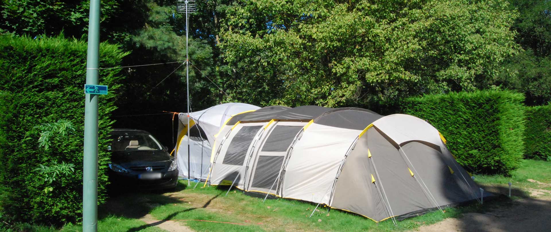 emplacement camping thiers puy de dome